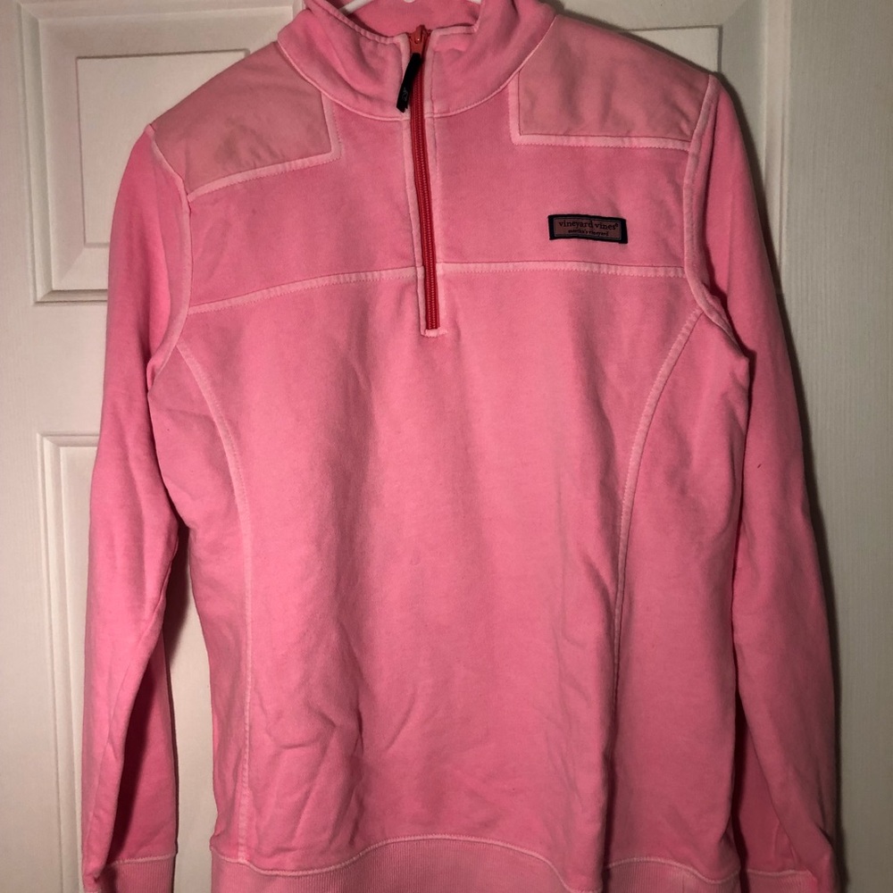 Women’s pink vineyard vines shep shirt